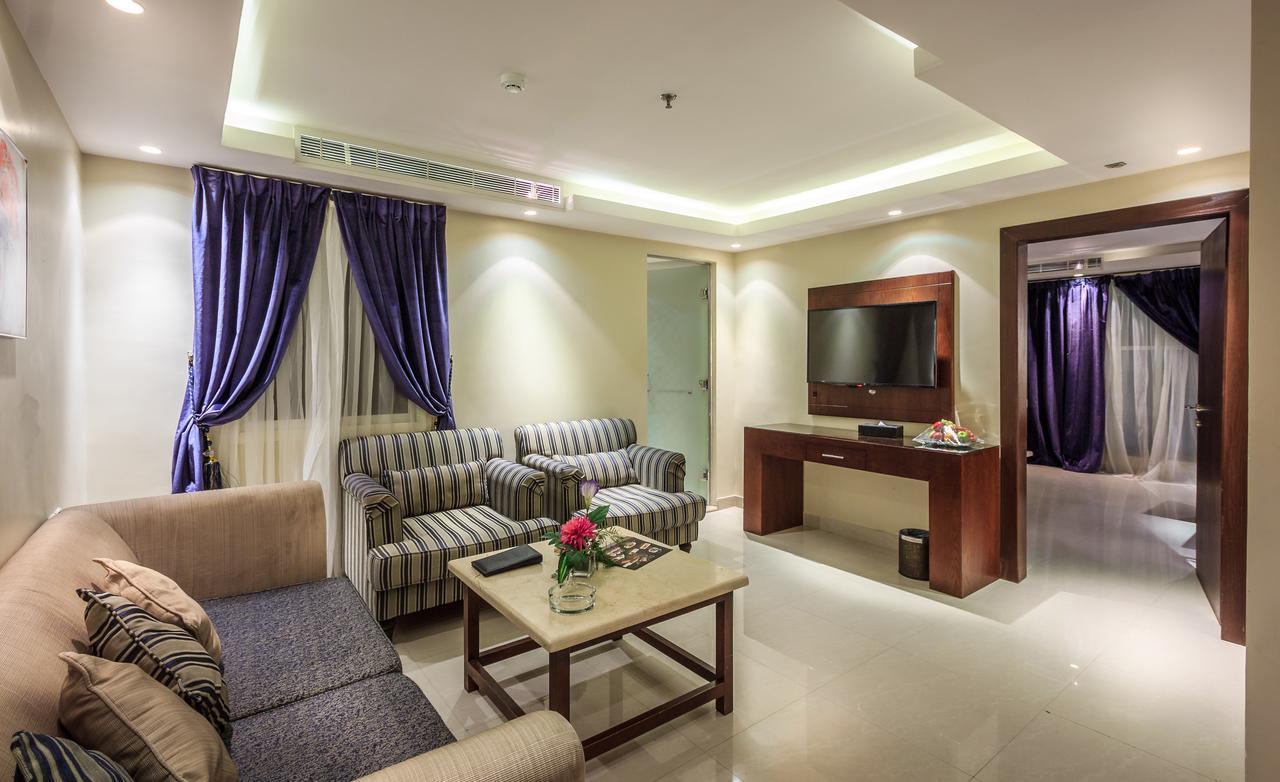 Al Muhaidb Al Olaya Suites Riaad Buitenkant foto