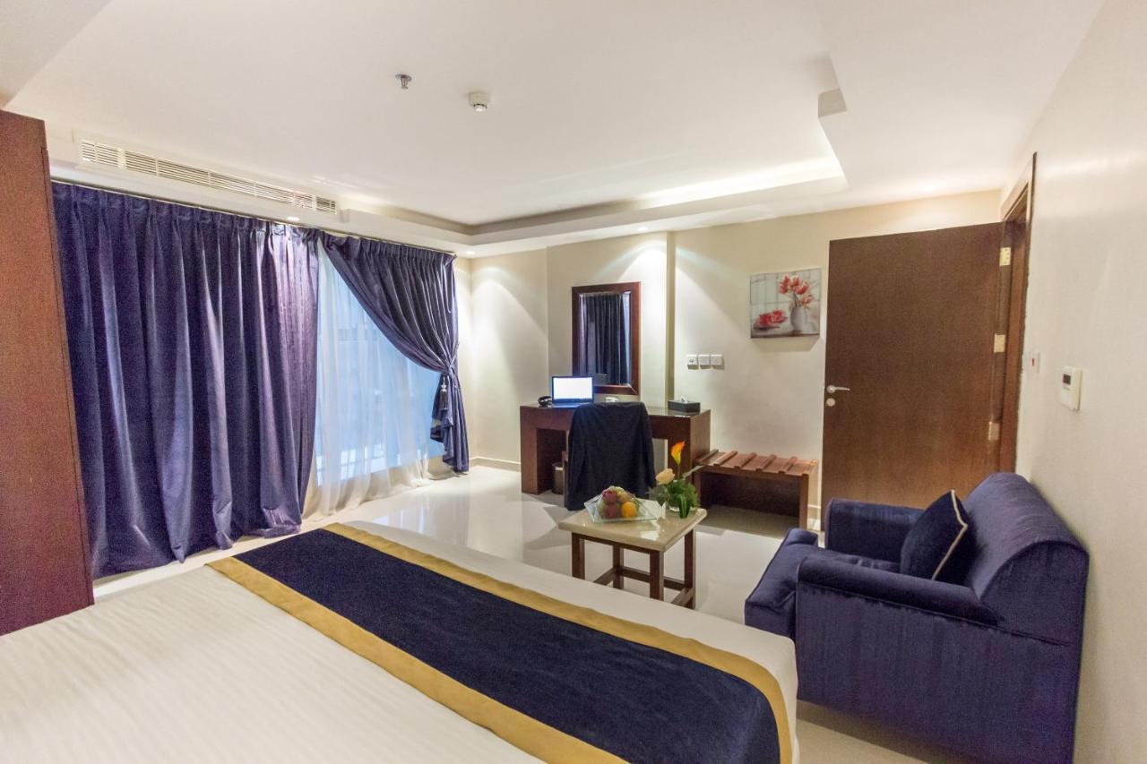 Al Muhaidb Al Olaya Suites Riaad Buitenkant foto